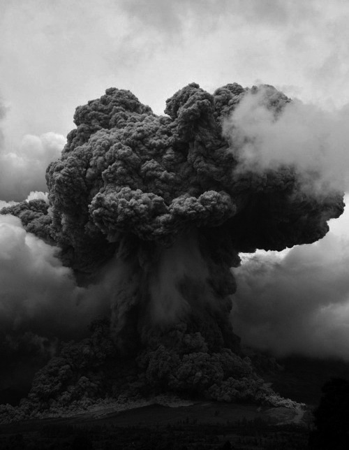 Archillect ID 404128