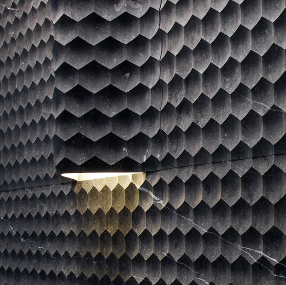 Archillect ID 404147