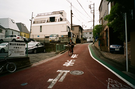 Archillect ID 404200