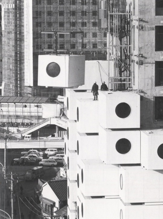 Archillect ID 404214