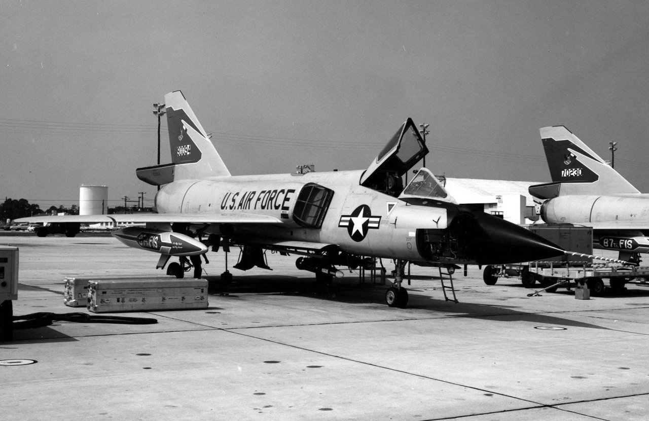 Archillect ID 404300