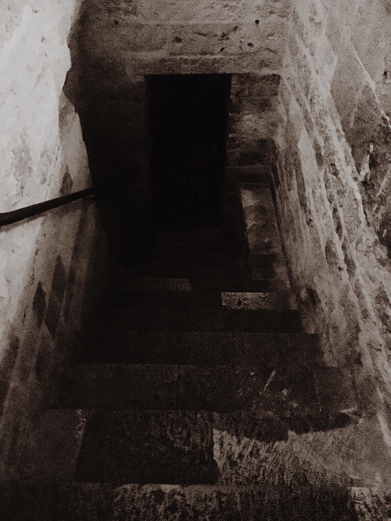 Archillect ID 404394