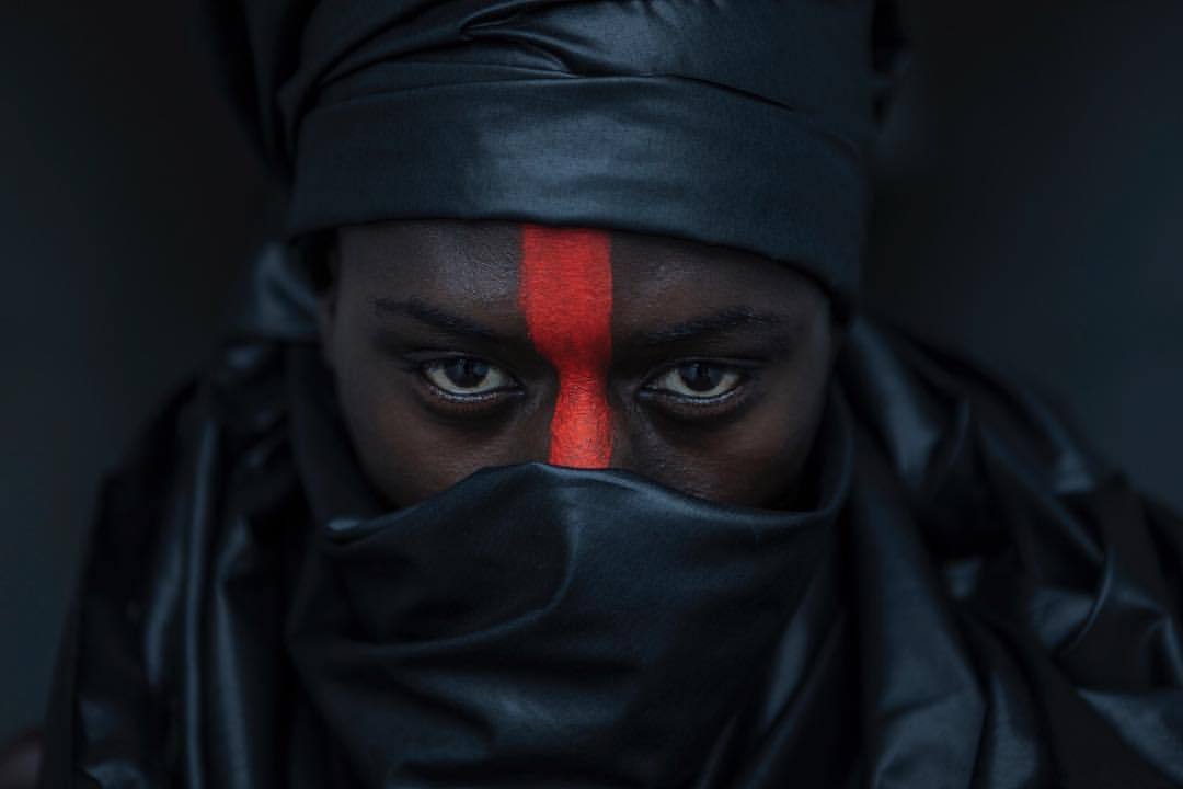 Archillect ID 404411