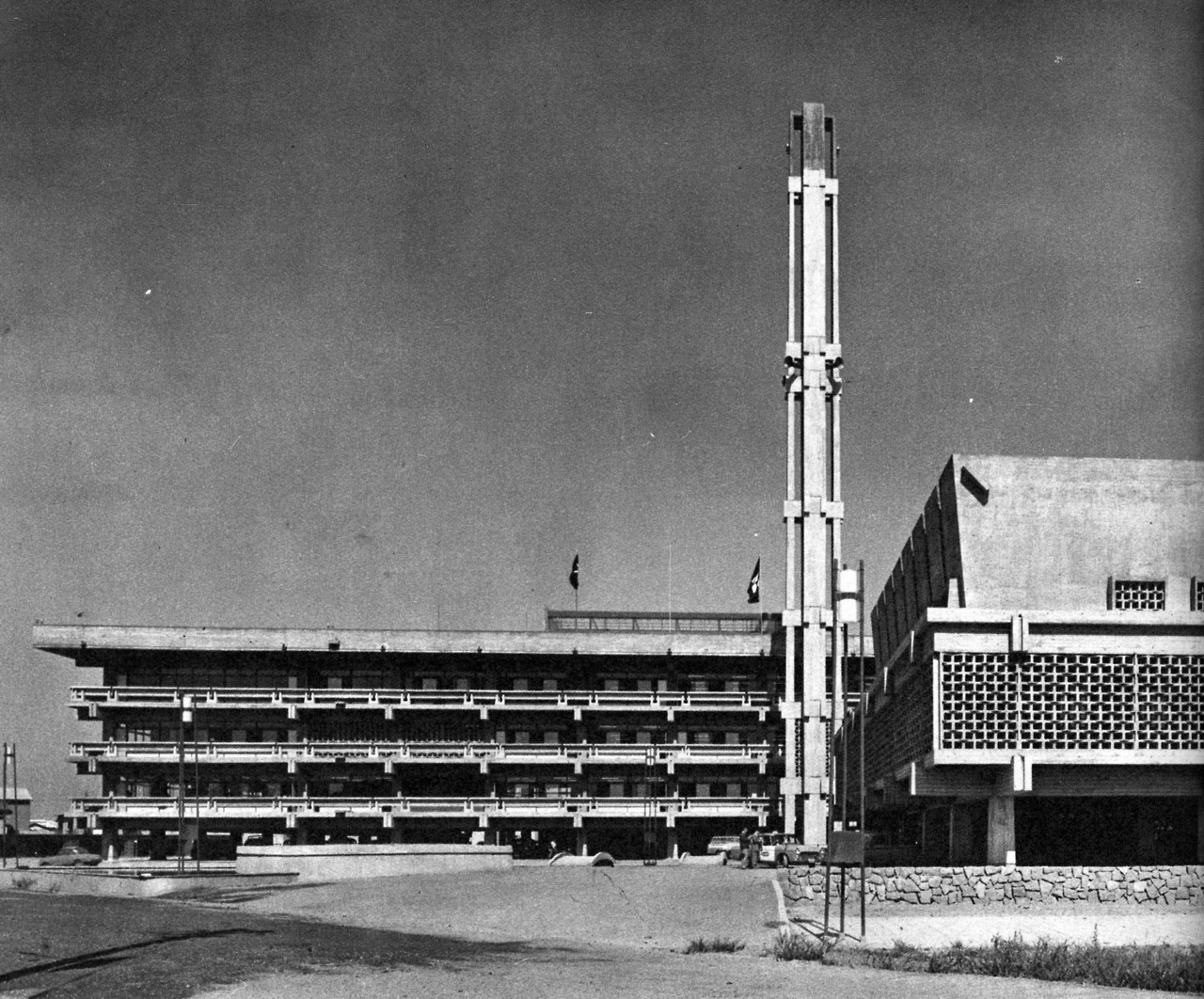 Archillect ID 404471