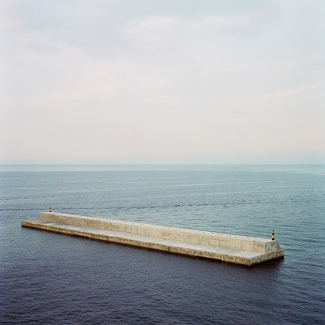 Archillect ID 404491