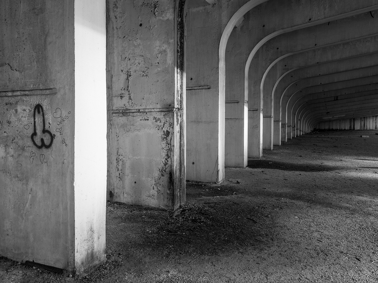 Archillect ID 404525