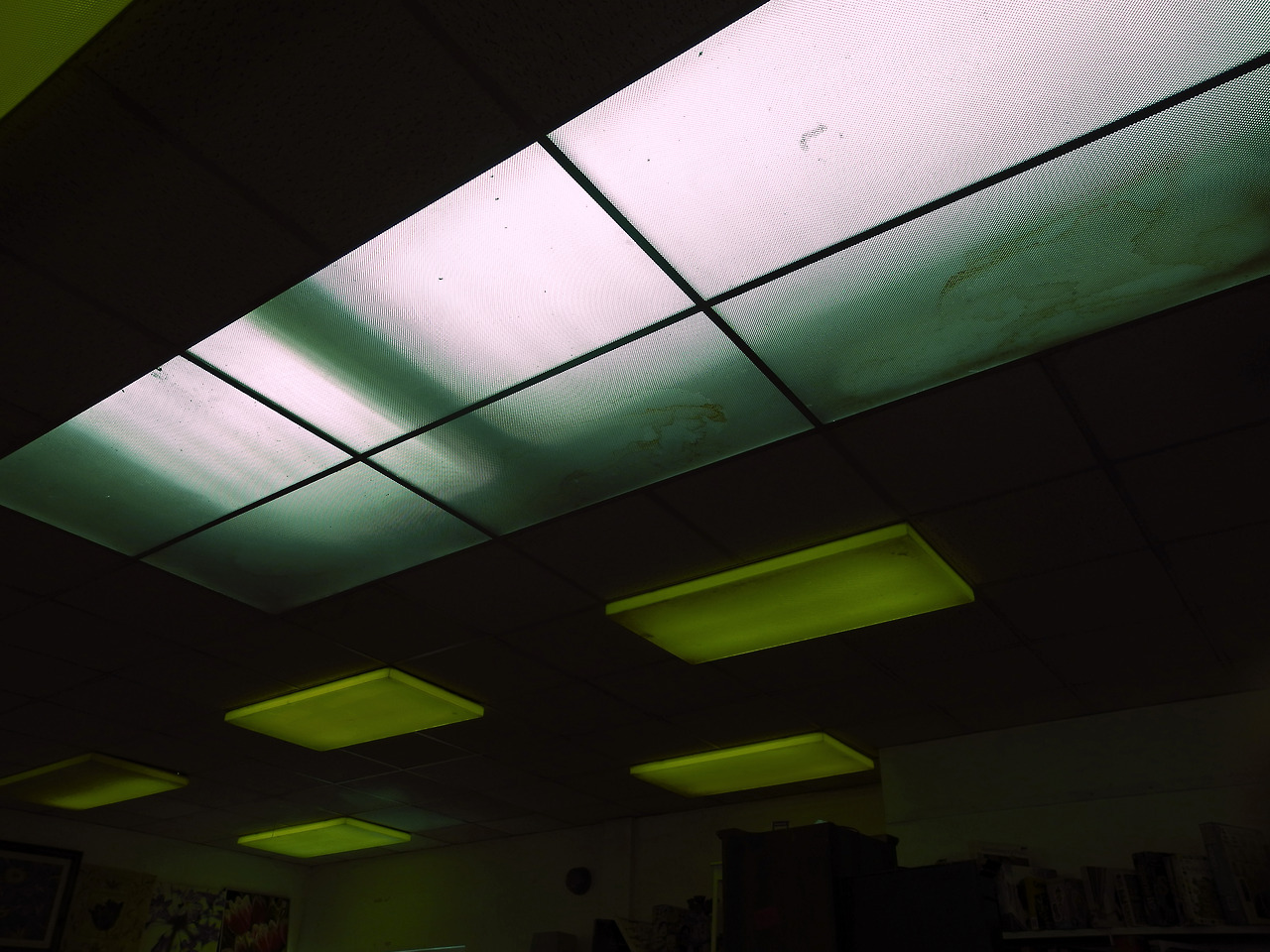 Archillect ID 404558