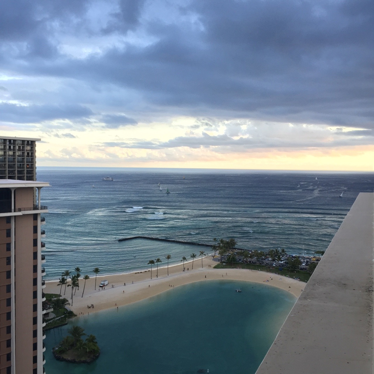 Archillect ID 404596