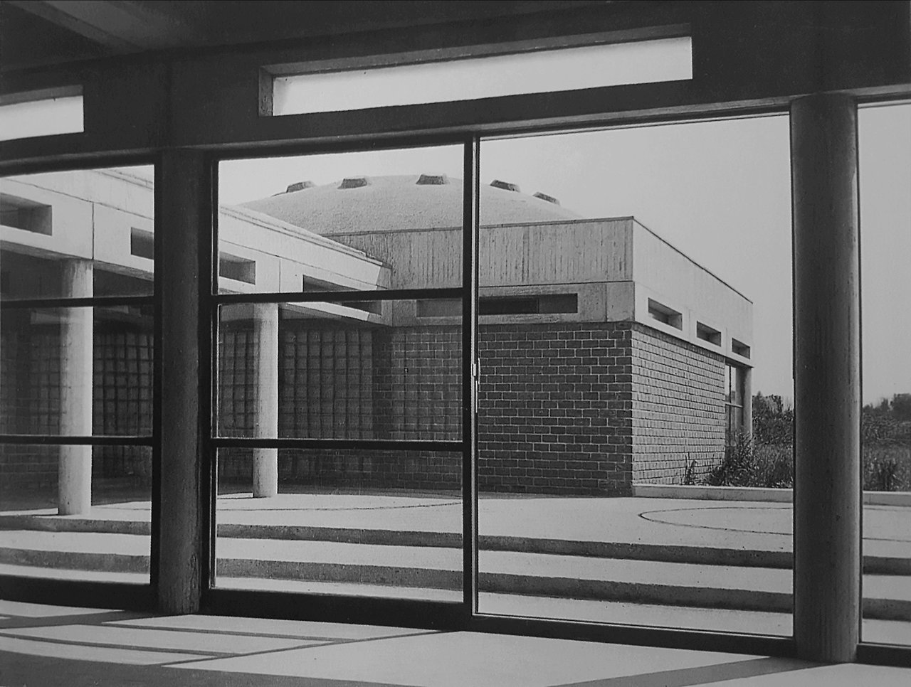 Archillect ID 404714