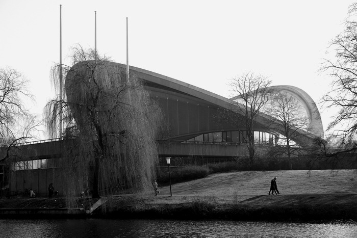 Archillect ID 404763