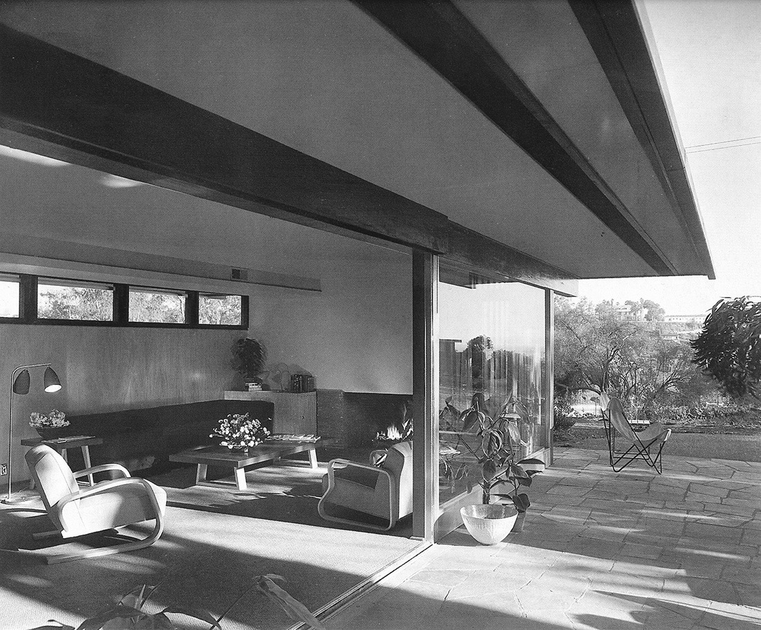 Archillect ID 404823