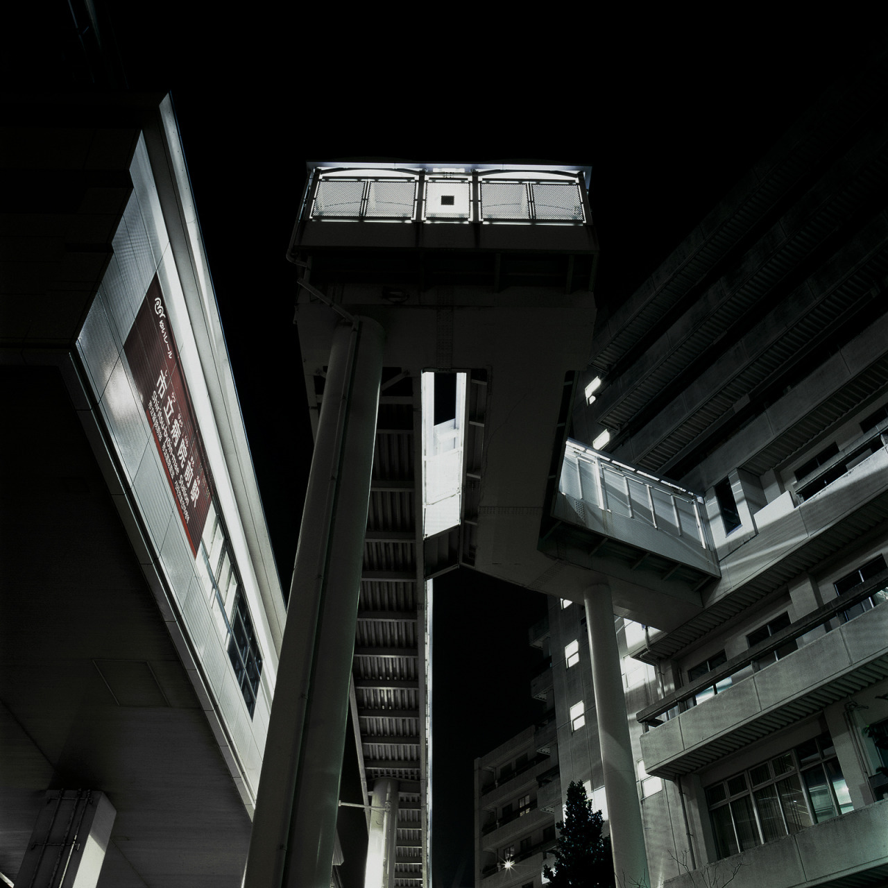 Archillect ID 404919