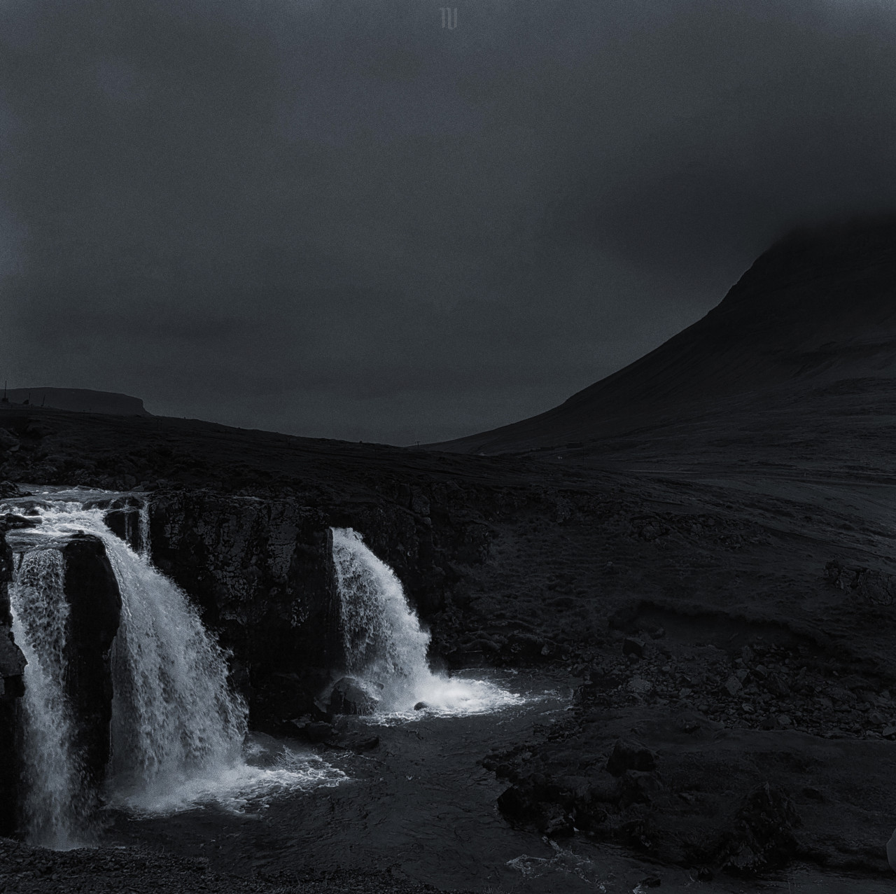 Archillect ID 404924