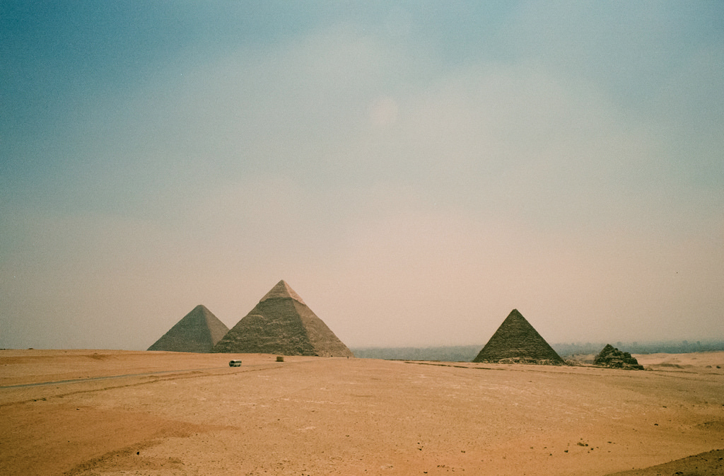 Archillect ID 405040