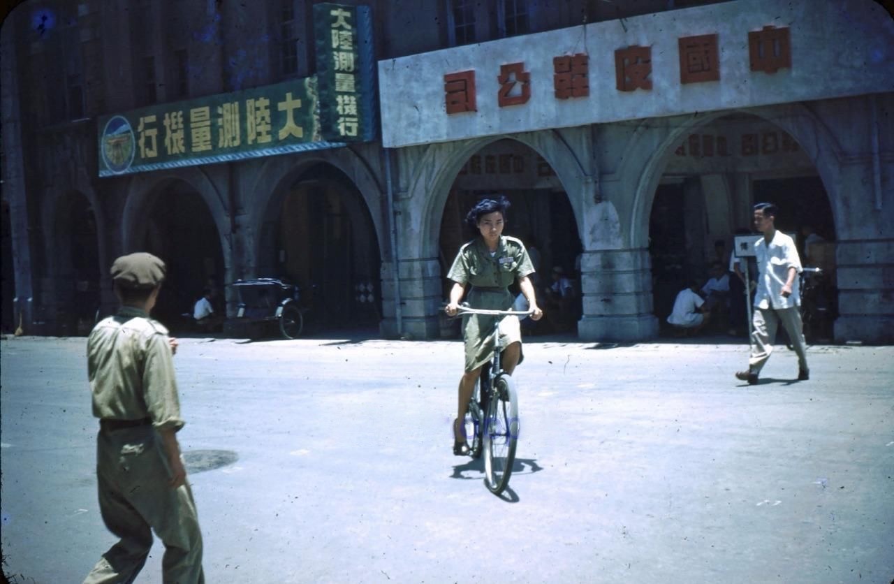 Archillect ID 405066