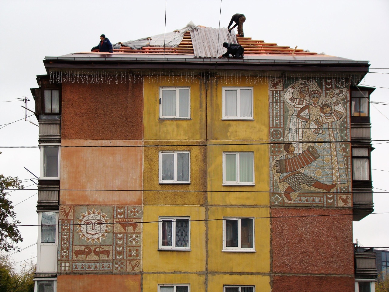 Archillect ID 405088