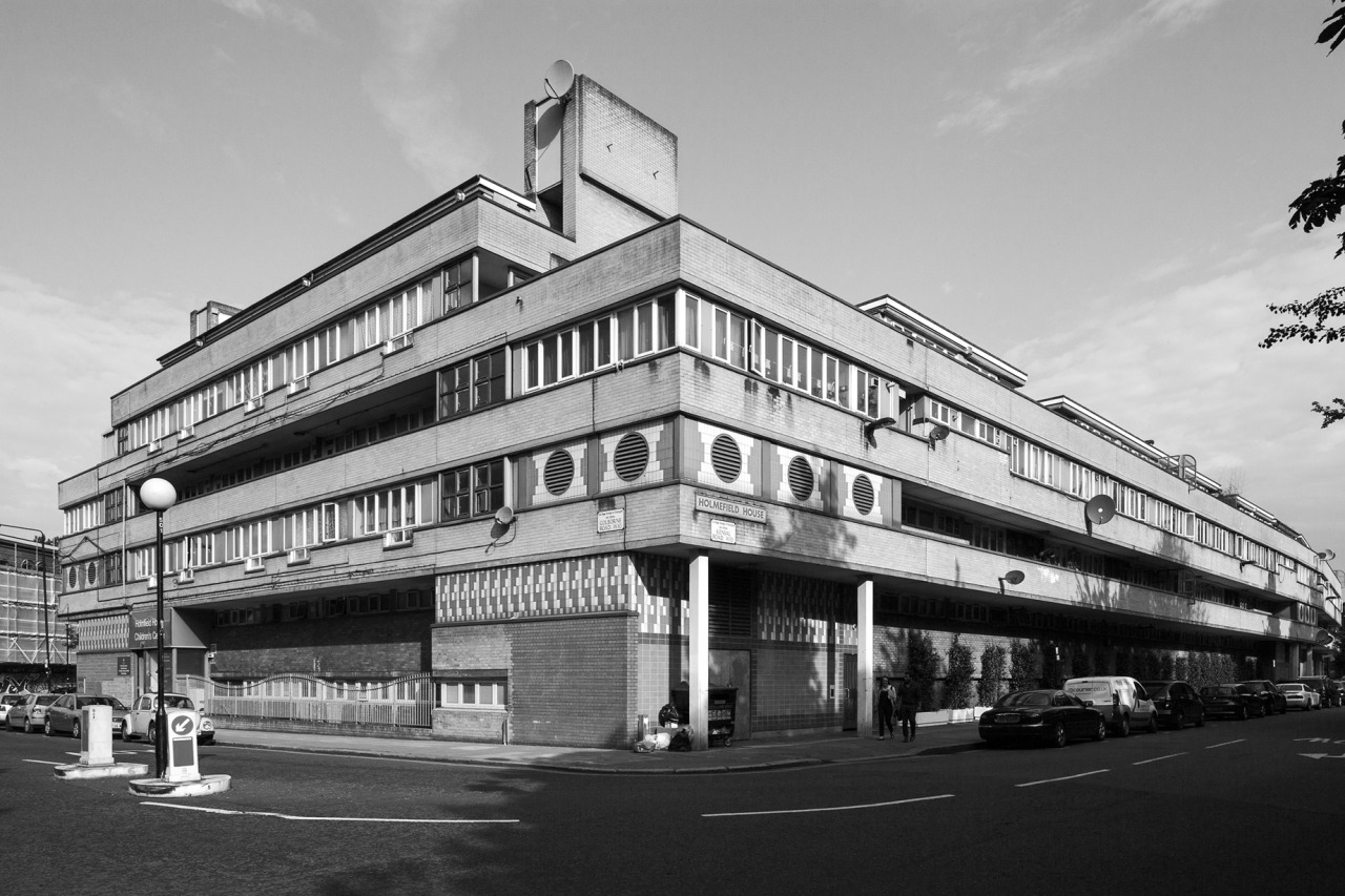 Archillect ID 405157