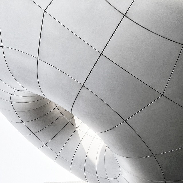 Archillect ID 405232