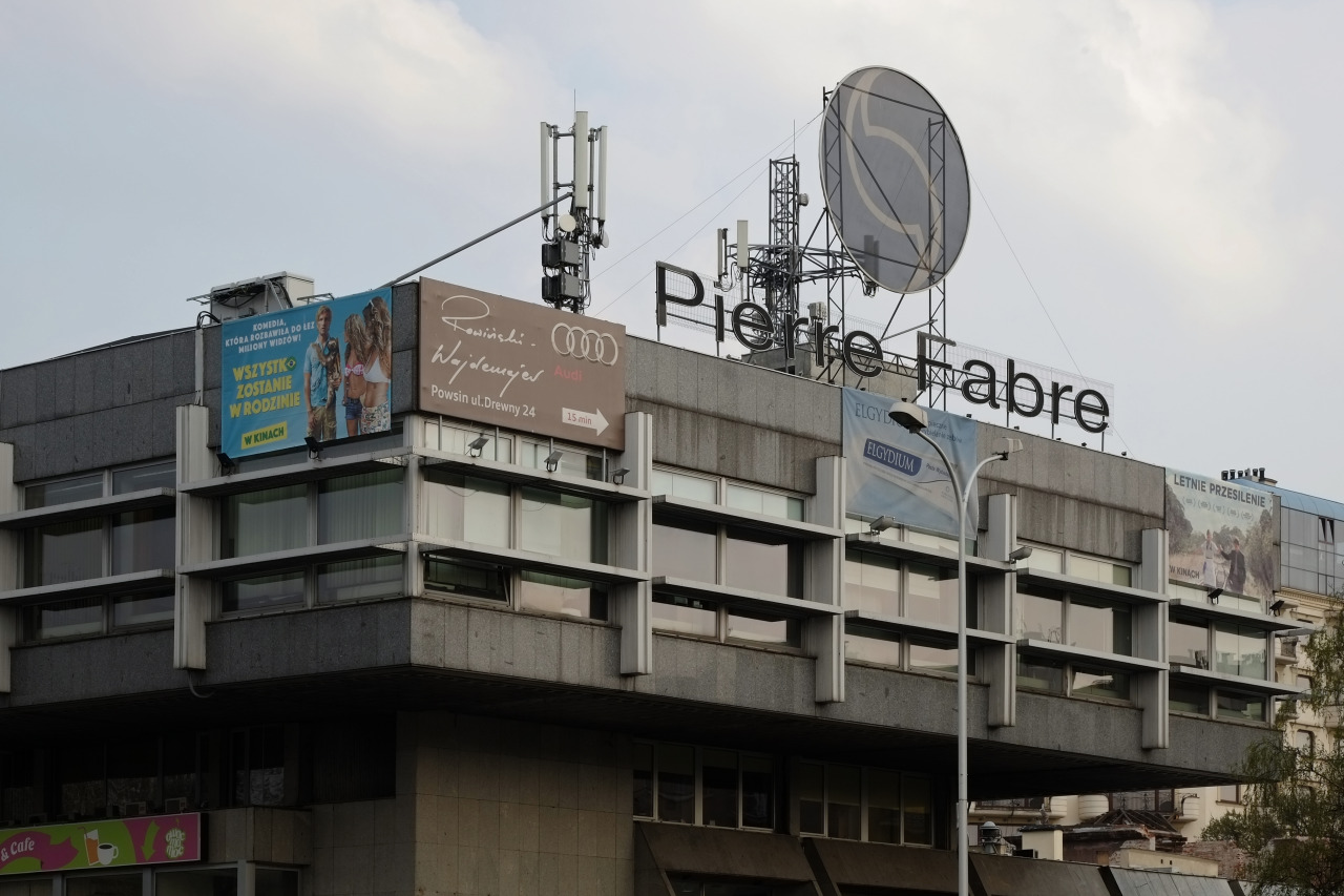 Archillect ID 405285