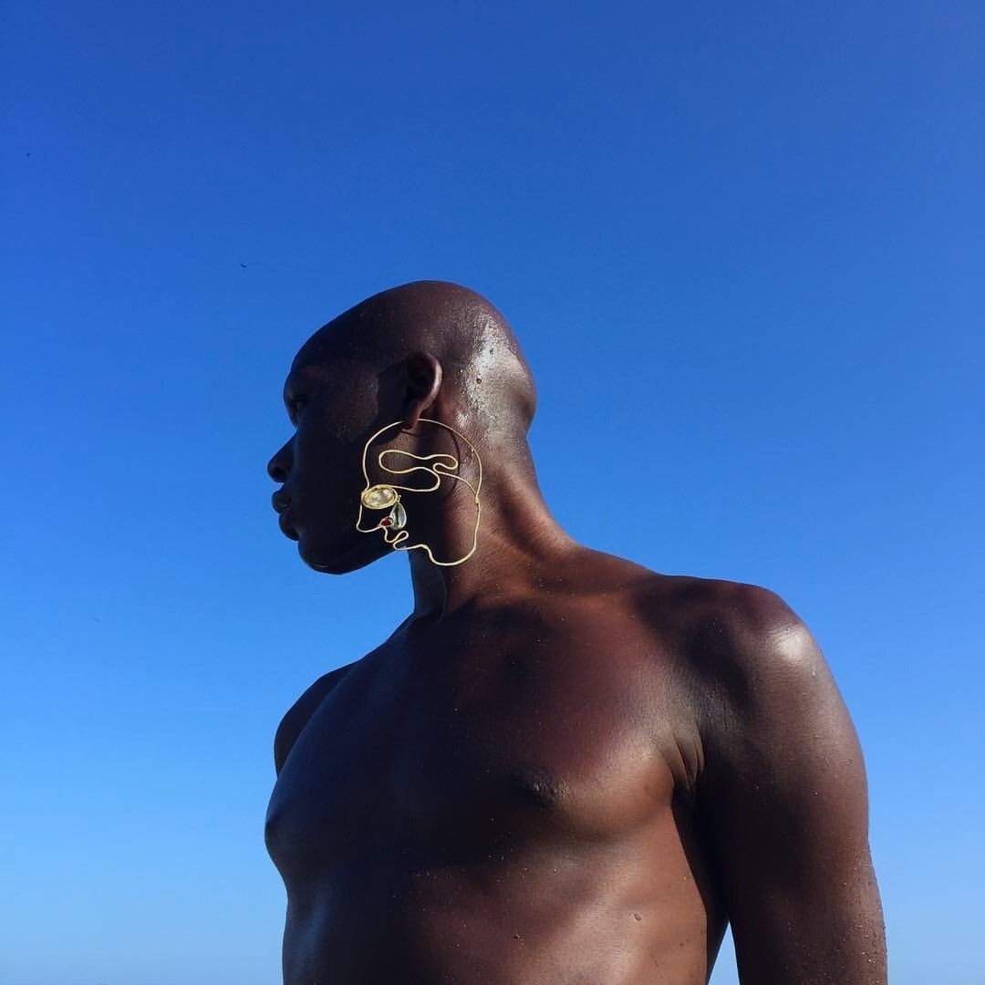 Archillect ID 405303