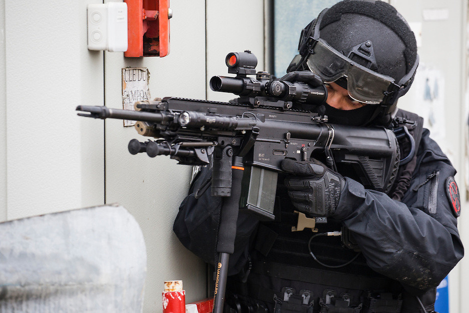 Archillect ID 405327