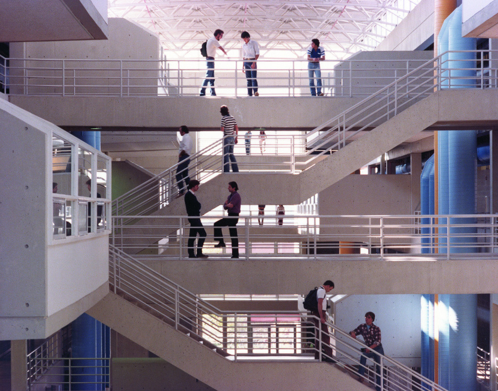 Archillect ID 405332