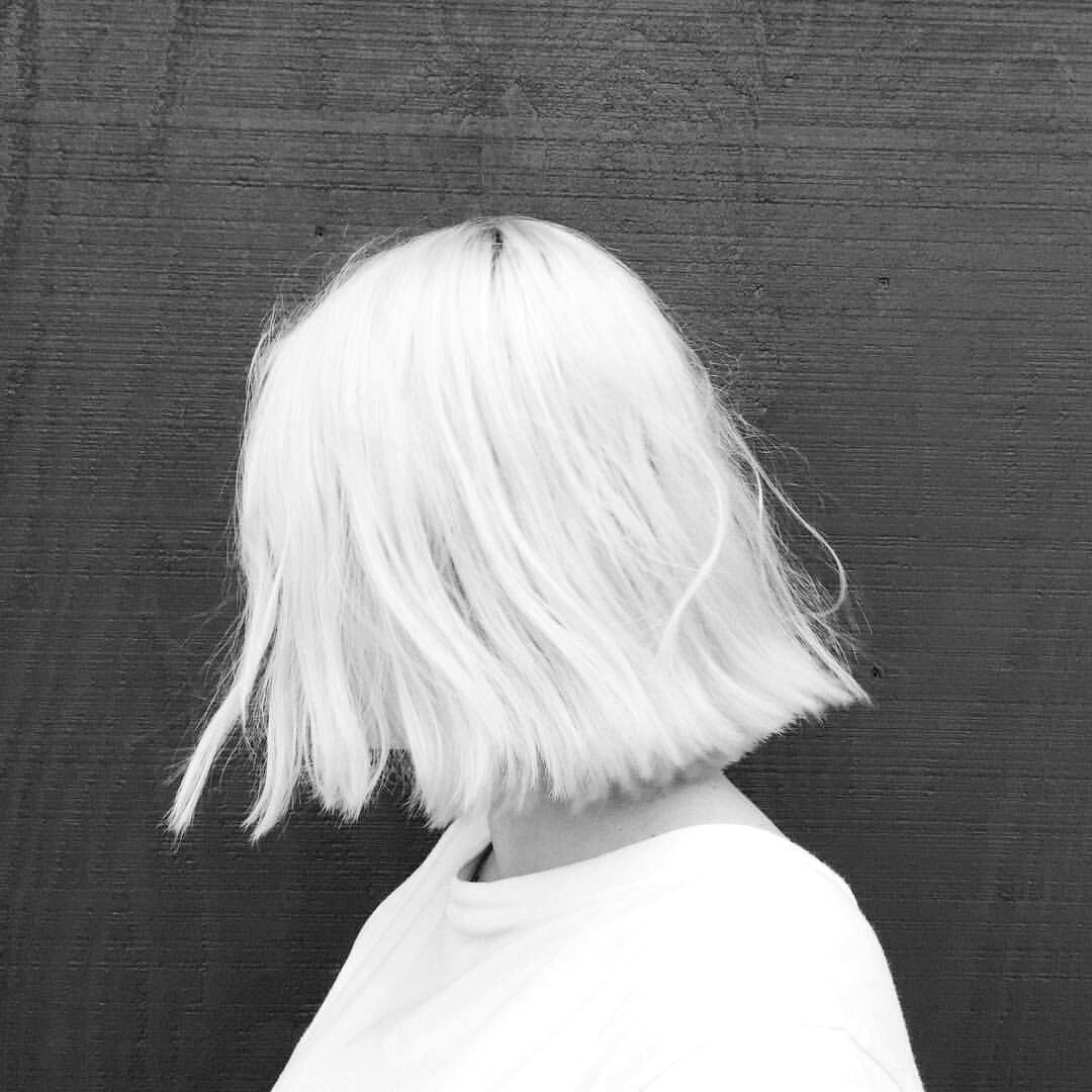 Archillect ID 405370