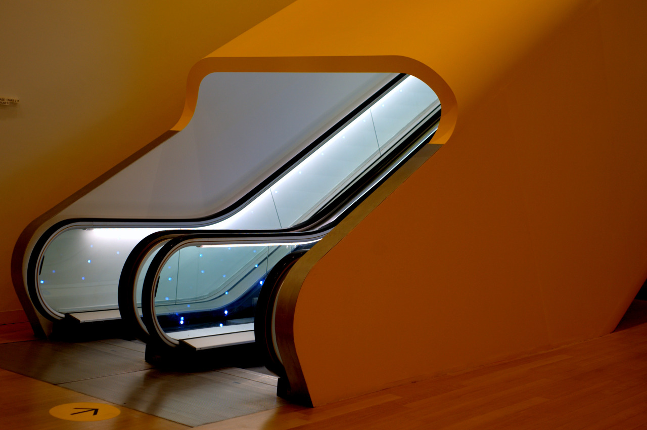 Archillect ID 405695