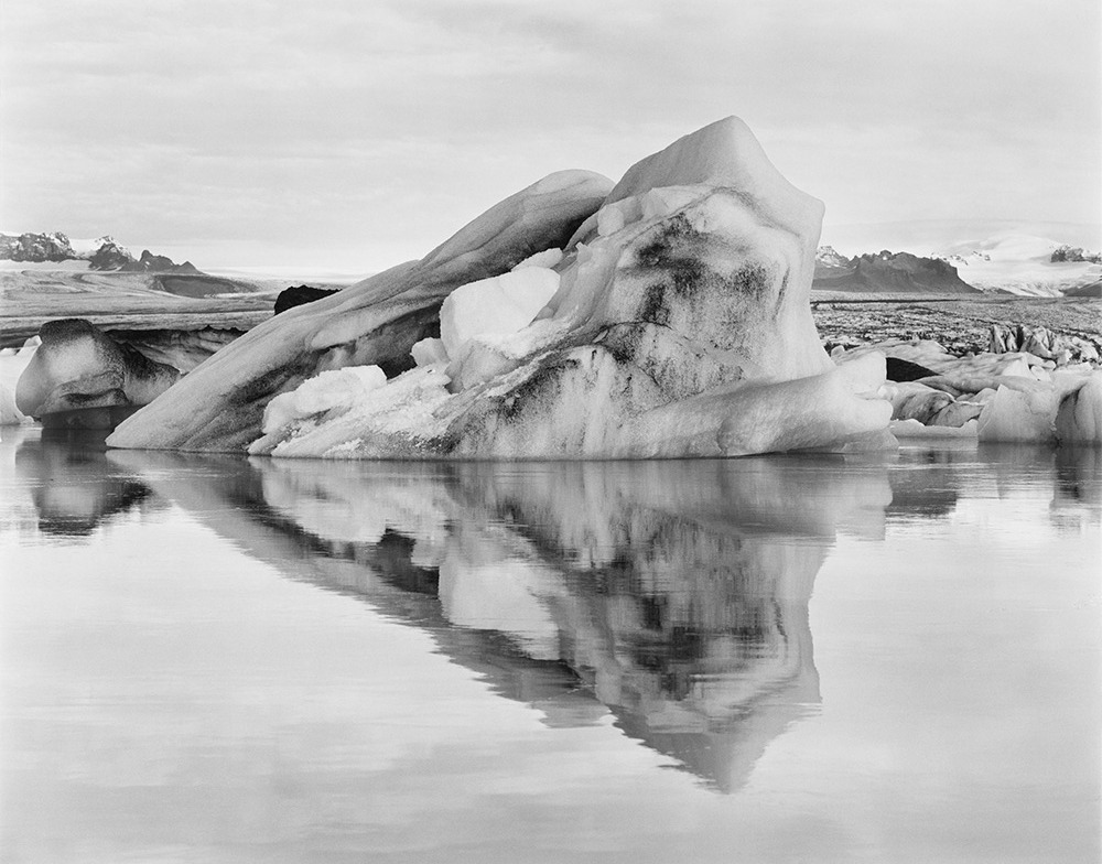 Archillect ID 405699