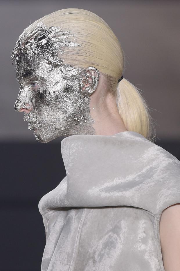 Archillect ID 405832