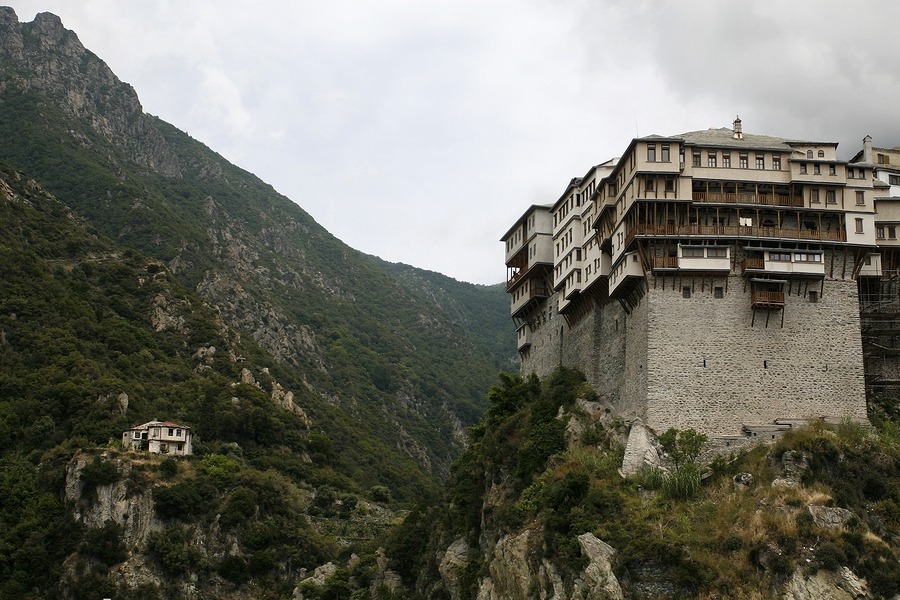 Archillect ID 405837