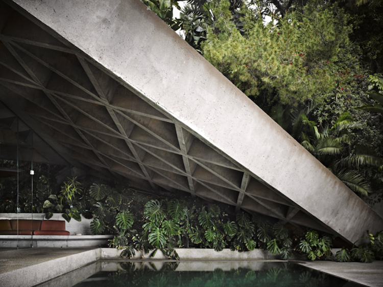 Archillect ID 405865