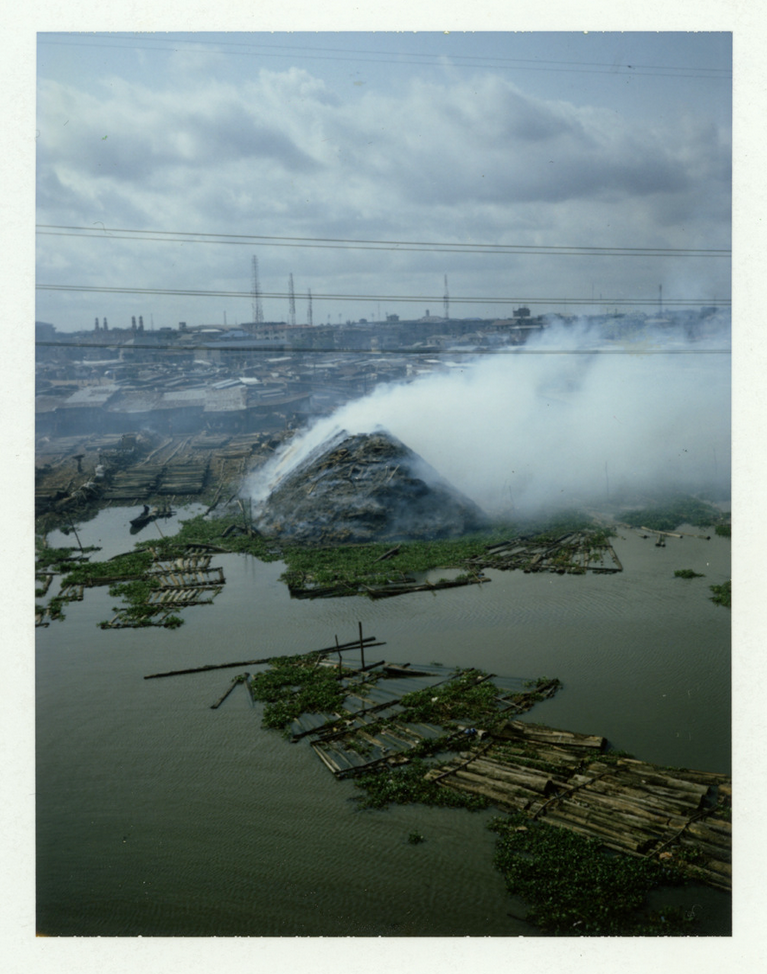 Archillect ID 405893