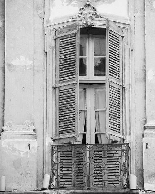 Archillect ID 405896