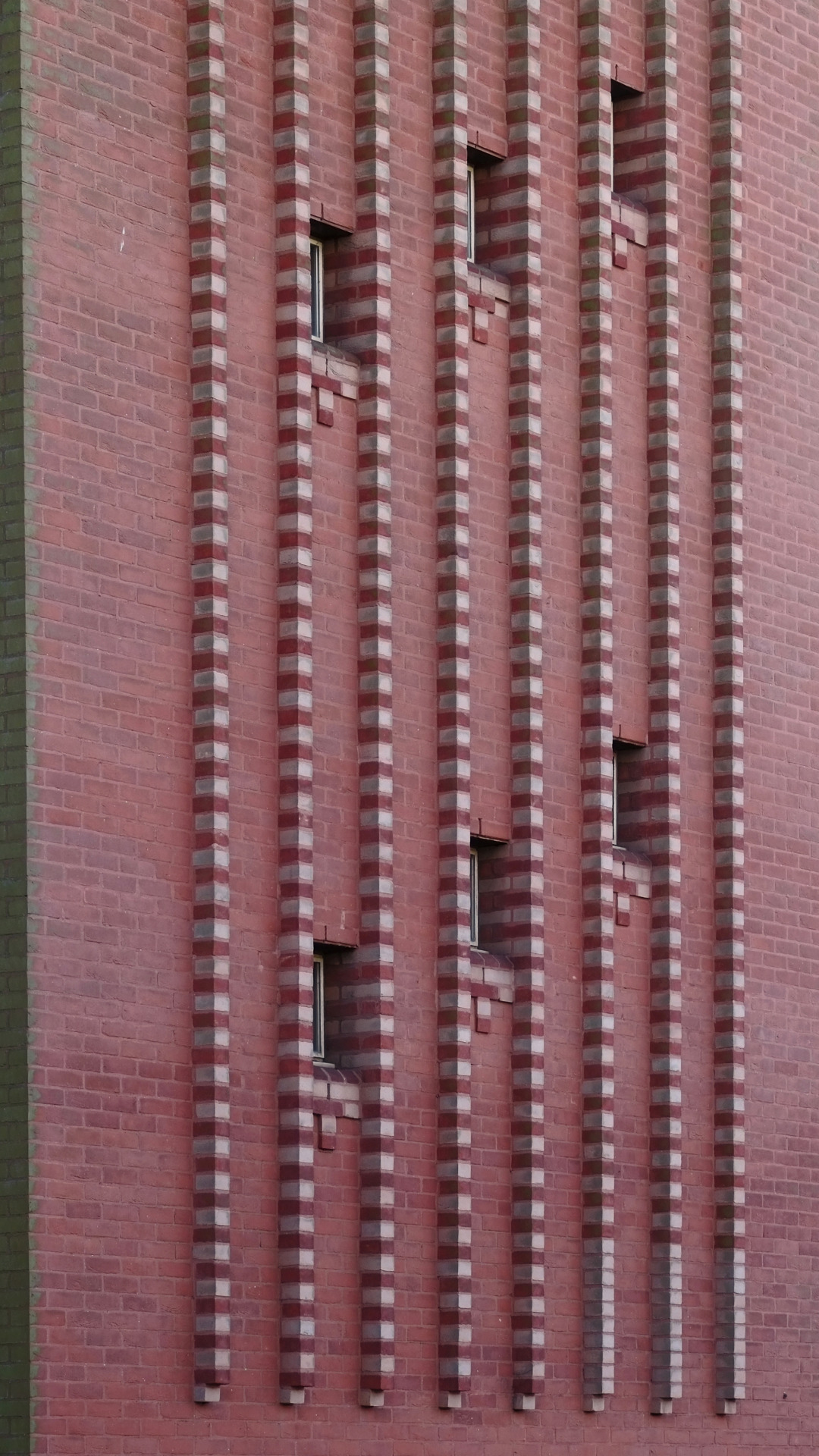 Archillect ID 406008