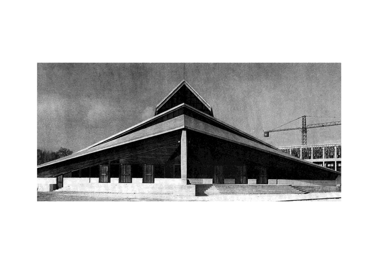 Archillect ID 406075