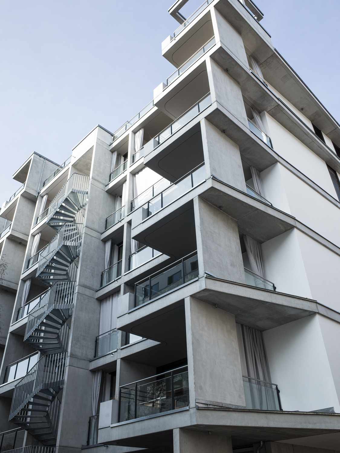 Archillect ID 406085