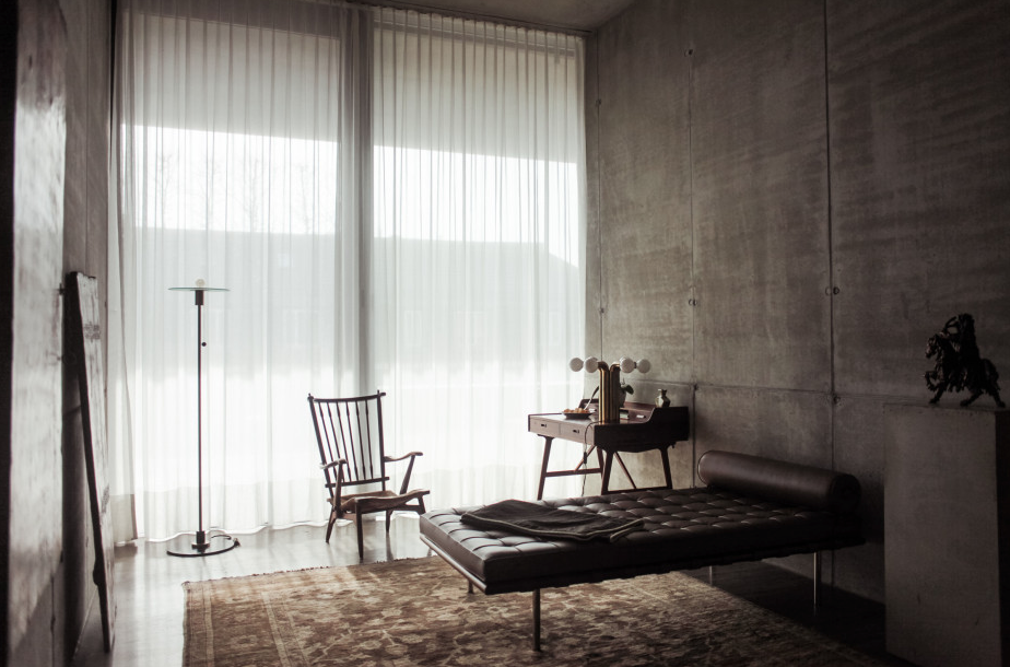 Archillect ID 406124