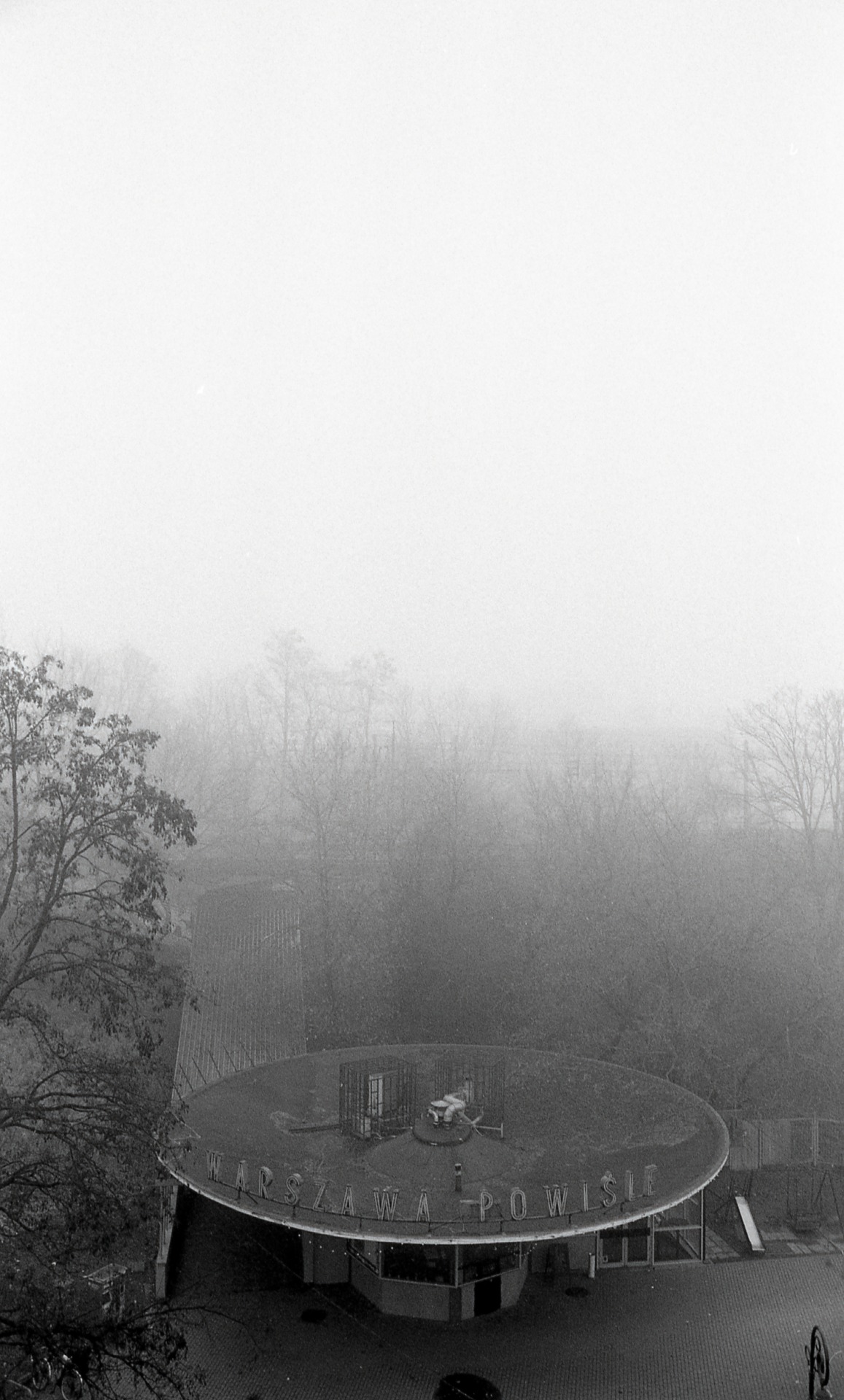 Archillect ID 406125