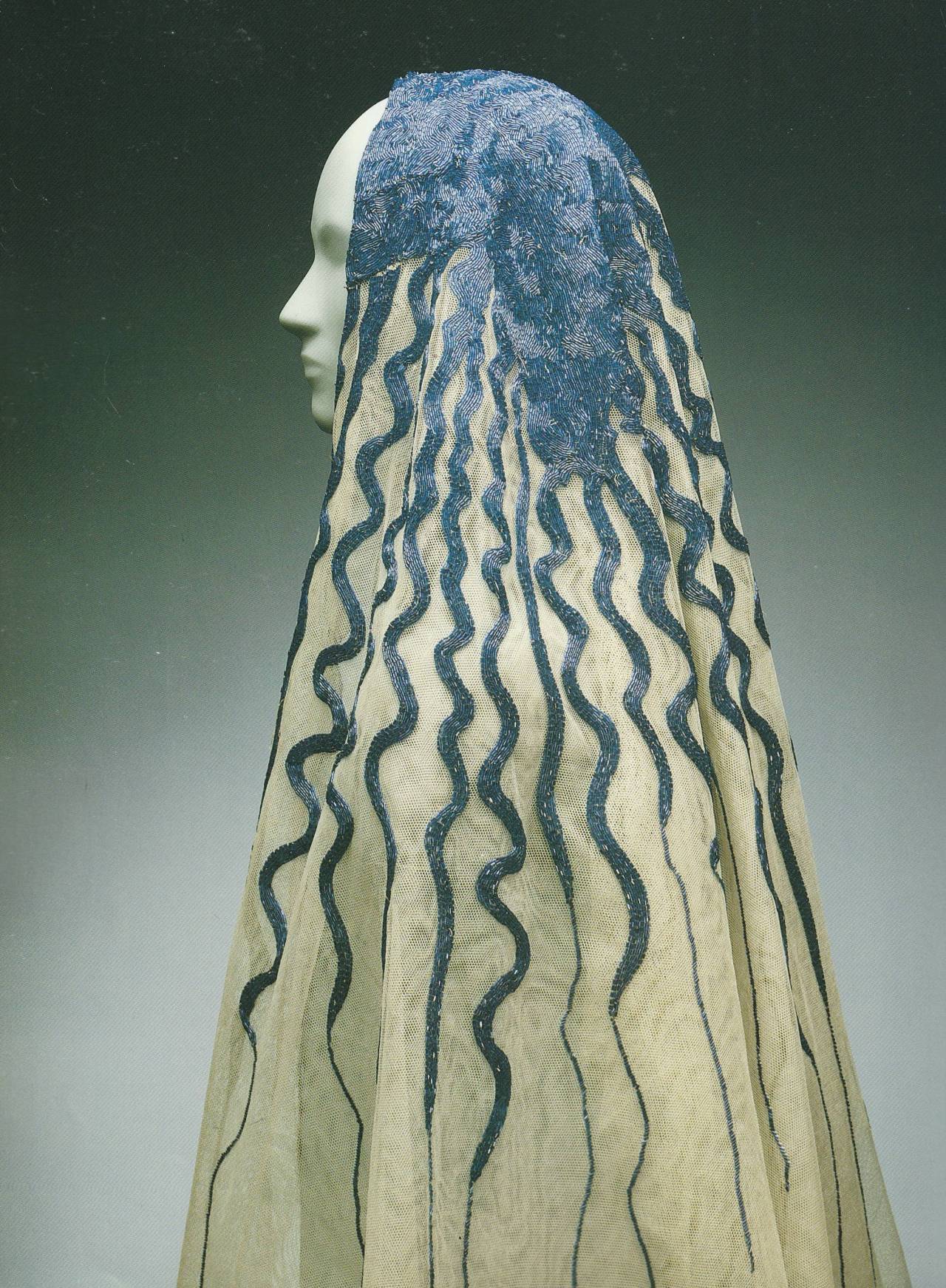 Archillect ID 406211