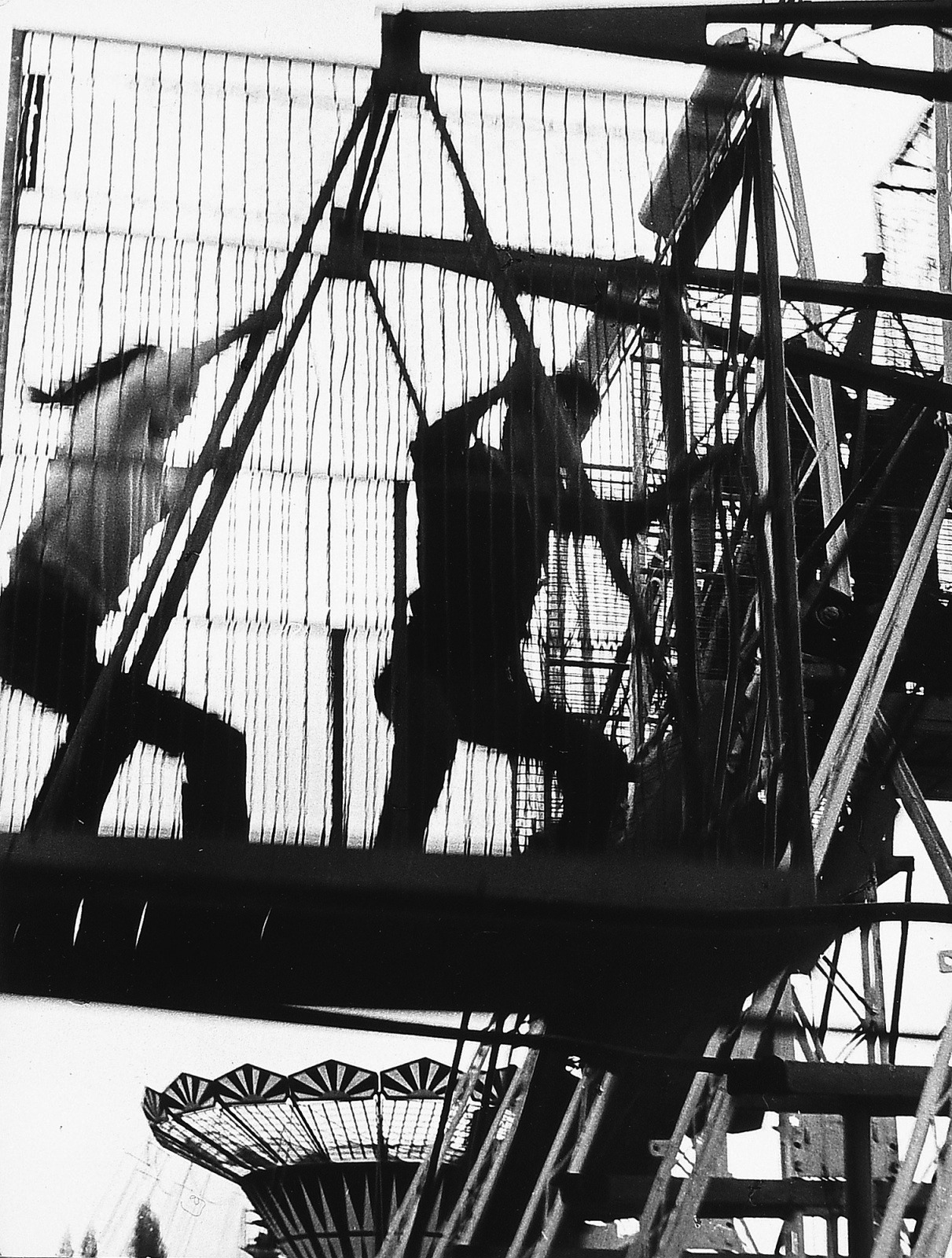 Archillect ID 406215