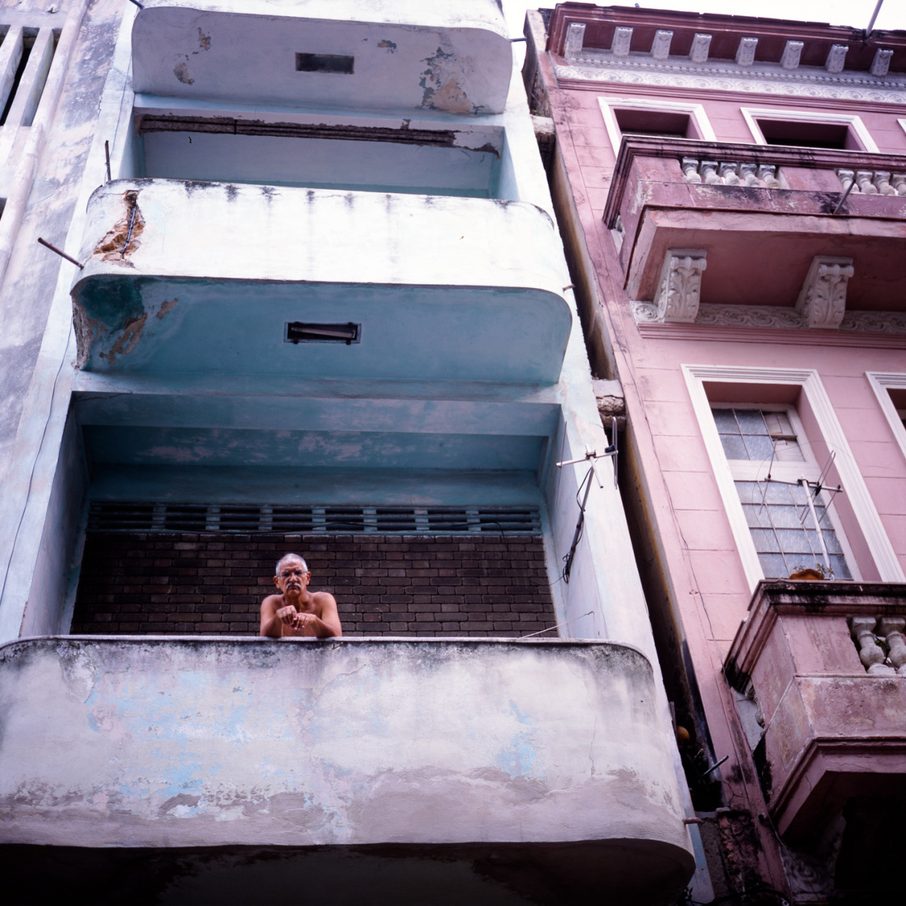 Archillect ID 406261