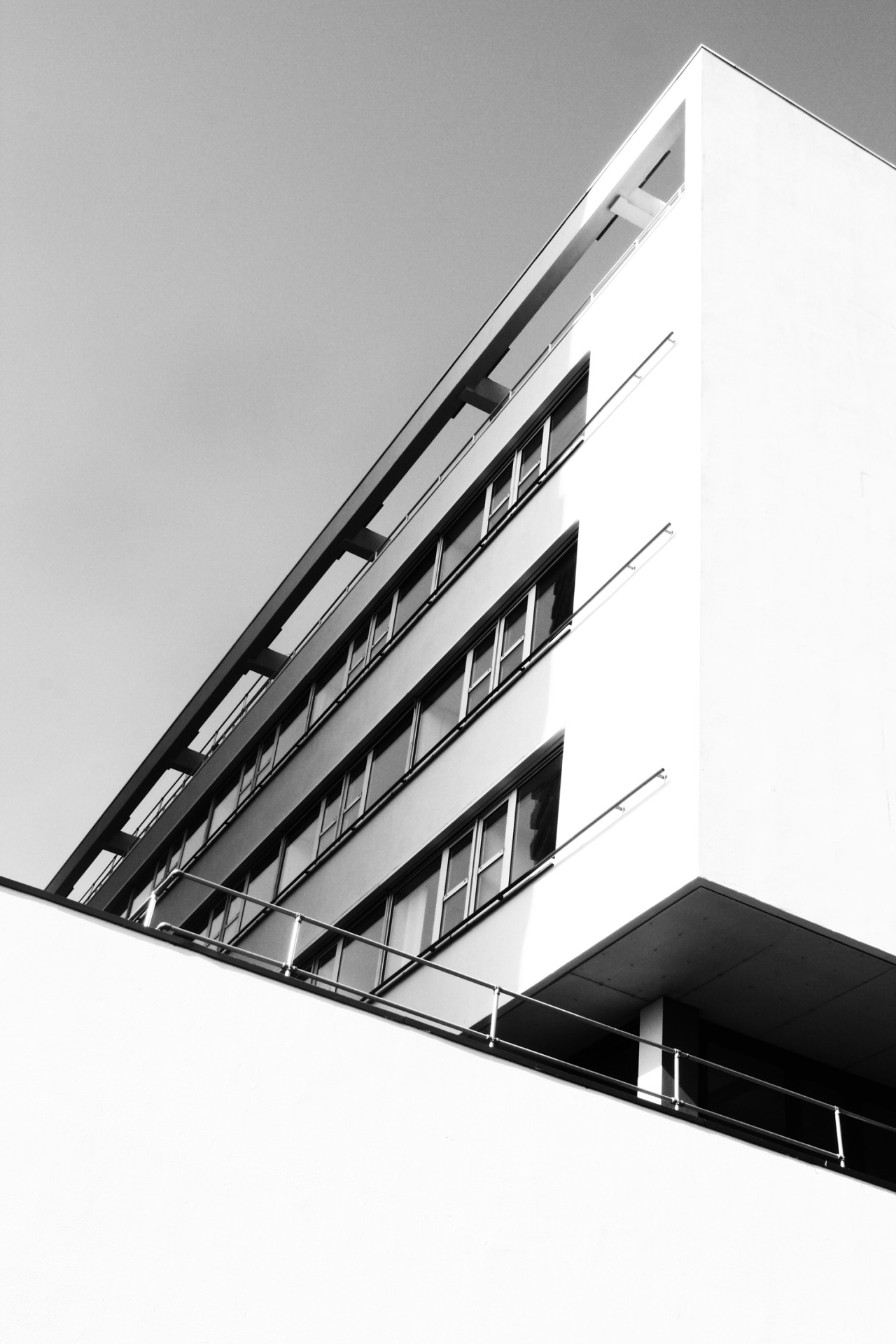 Archillect ID 406336