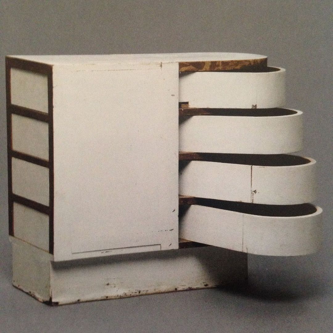 Archillect ID 406341