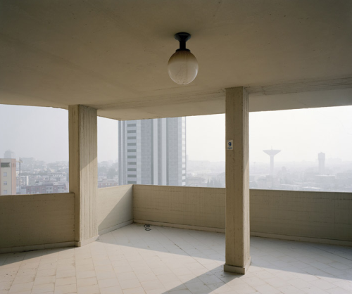 Archillect ID 406348