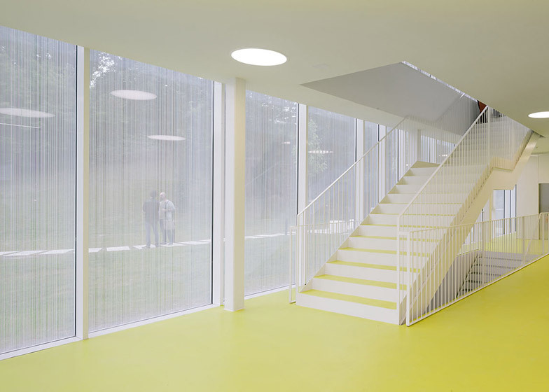 Archillect ID 406545