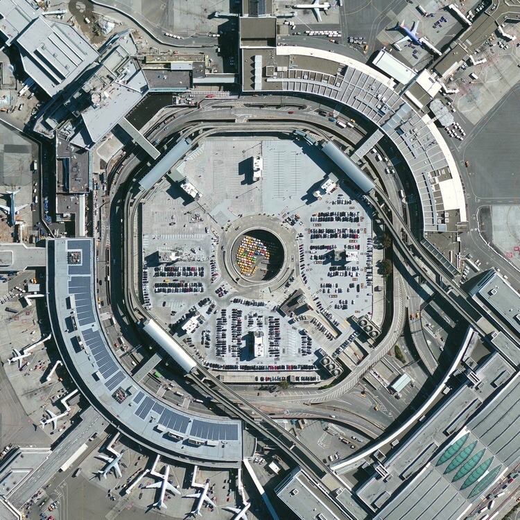 Archillect ID 406546