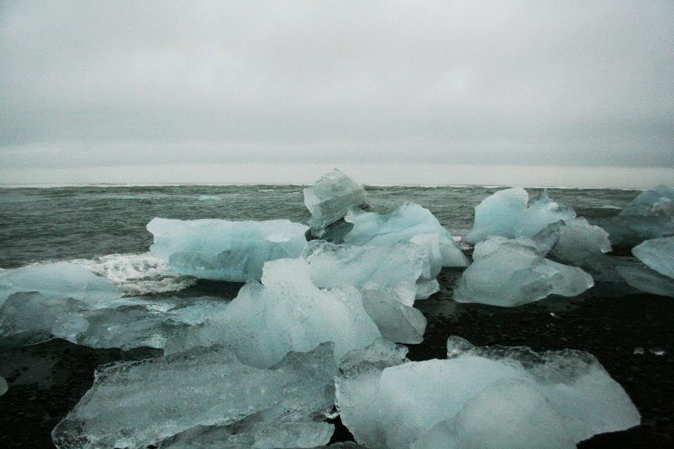 Archillect ID 406572