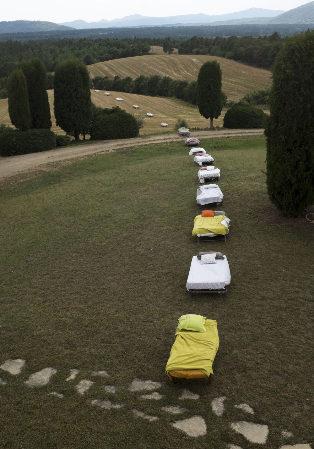 Archillect ID 406627