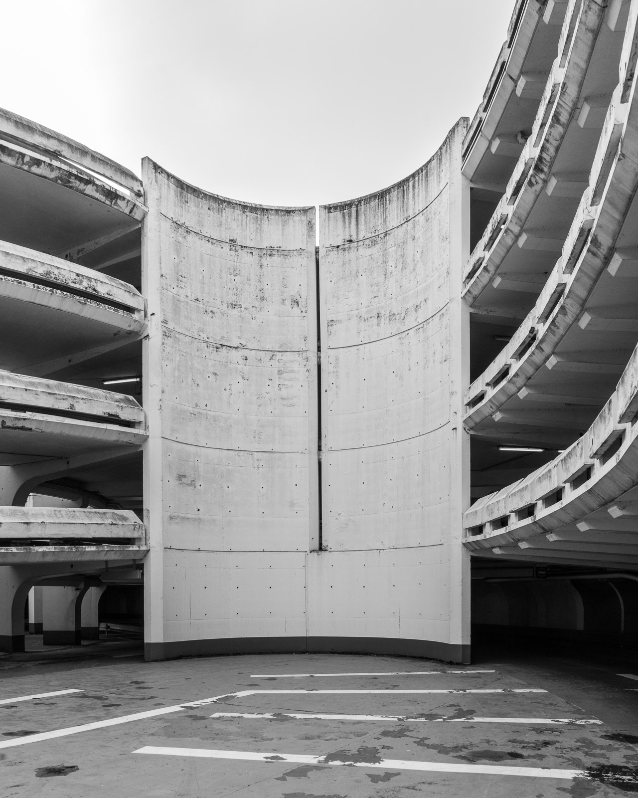 Archillect ID 406674